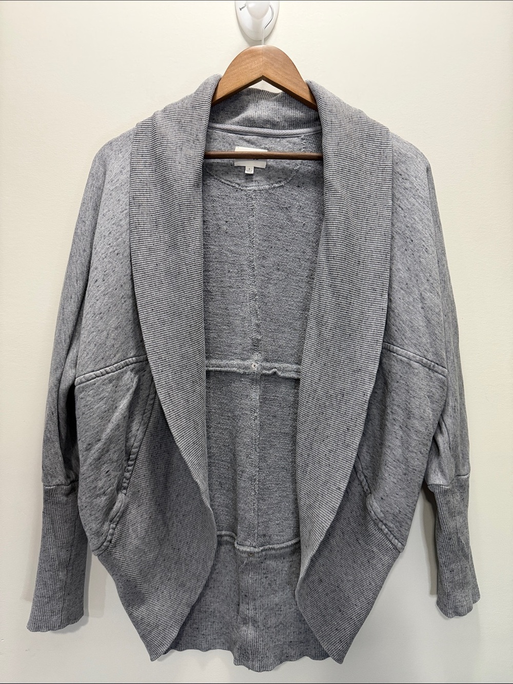 Aritzia Wilfred Light Gray Diderot Cardigan Size S